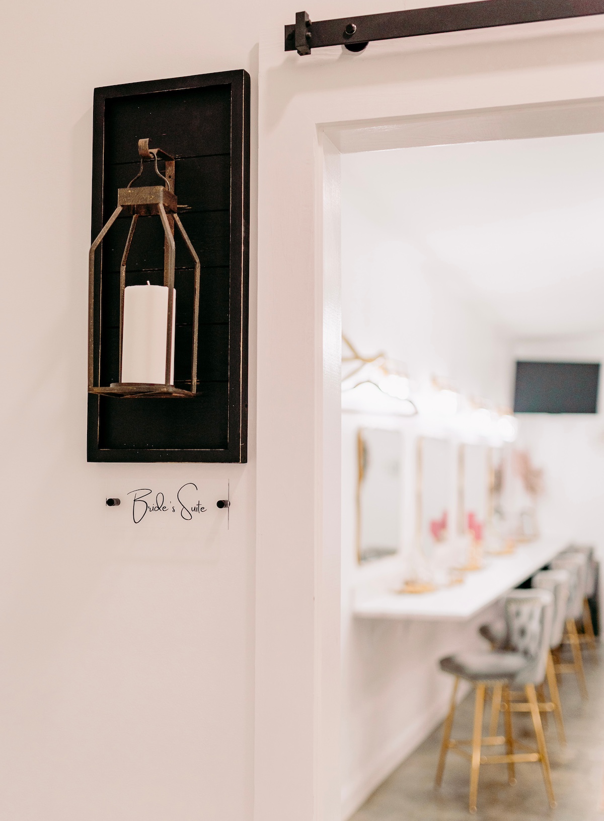 Two additional visits for planning, bridal portraits, or engagement photos